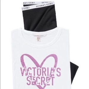 🌸Victoria’s Secret Logo Tee & Legging Set! 🌸